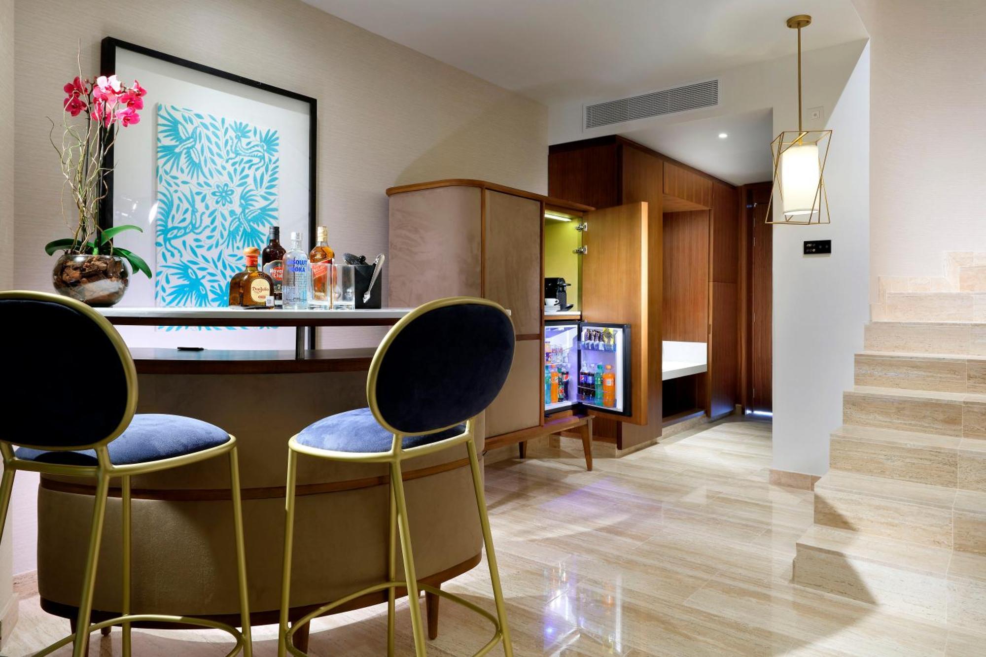 Loft Suite Beachside Ocean View