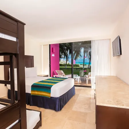Crown Paradise Club Cancun-2